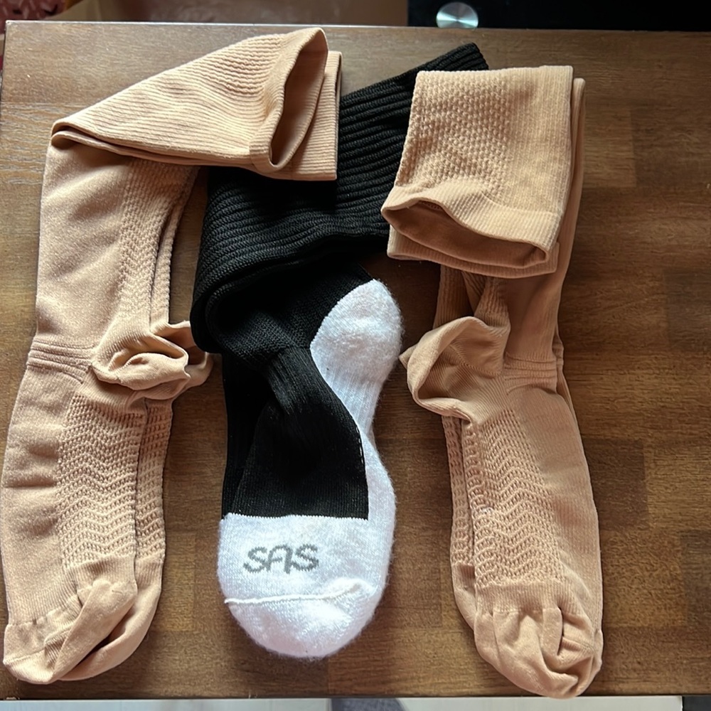 Compression socks, 1 SAS black and white, 2 beige unknown brand